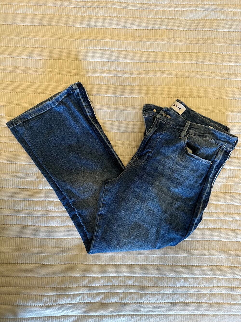 Frame 31 Le Crop Mini Boot Jeans